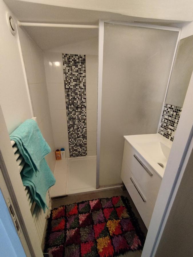 Apartamento Studio Duplex Au Coeur Du Quartier Historique! Bergerac Exterior foto
